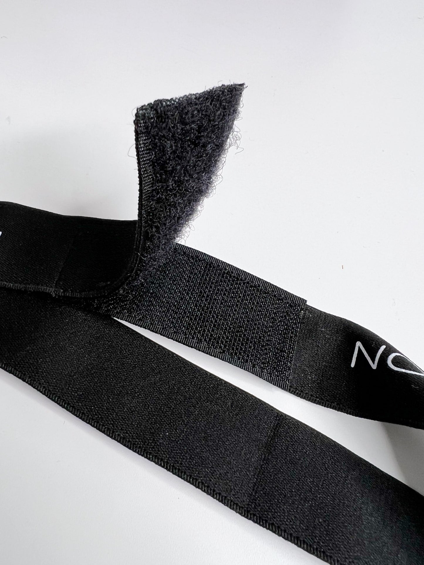 Lace melt band